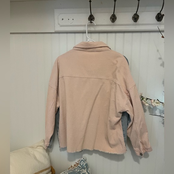 Jacket - Picture 2 of 3